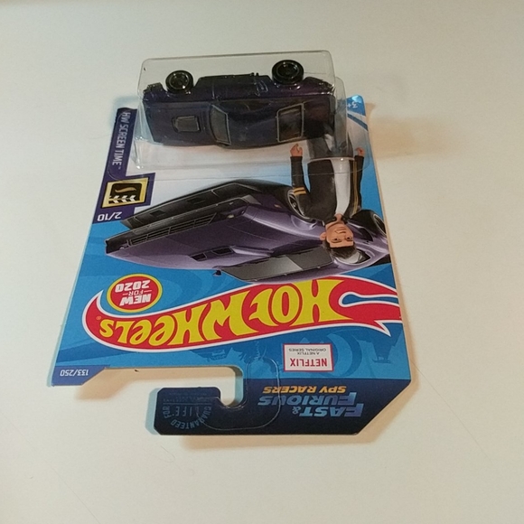 Hot Wheels ION Motors Thresher - Picture 5 of 8